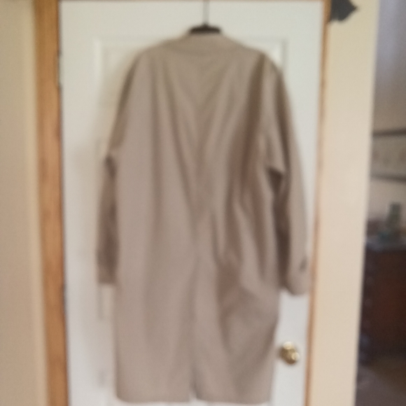 LONDON FOG VINTAGE RAIN COAT 46 LONG TAN - Picture 10 of 11